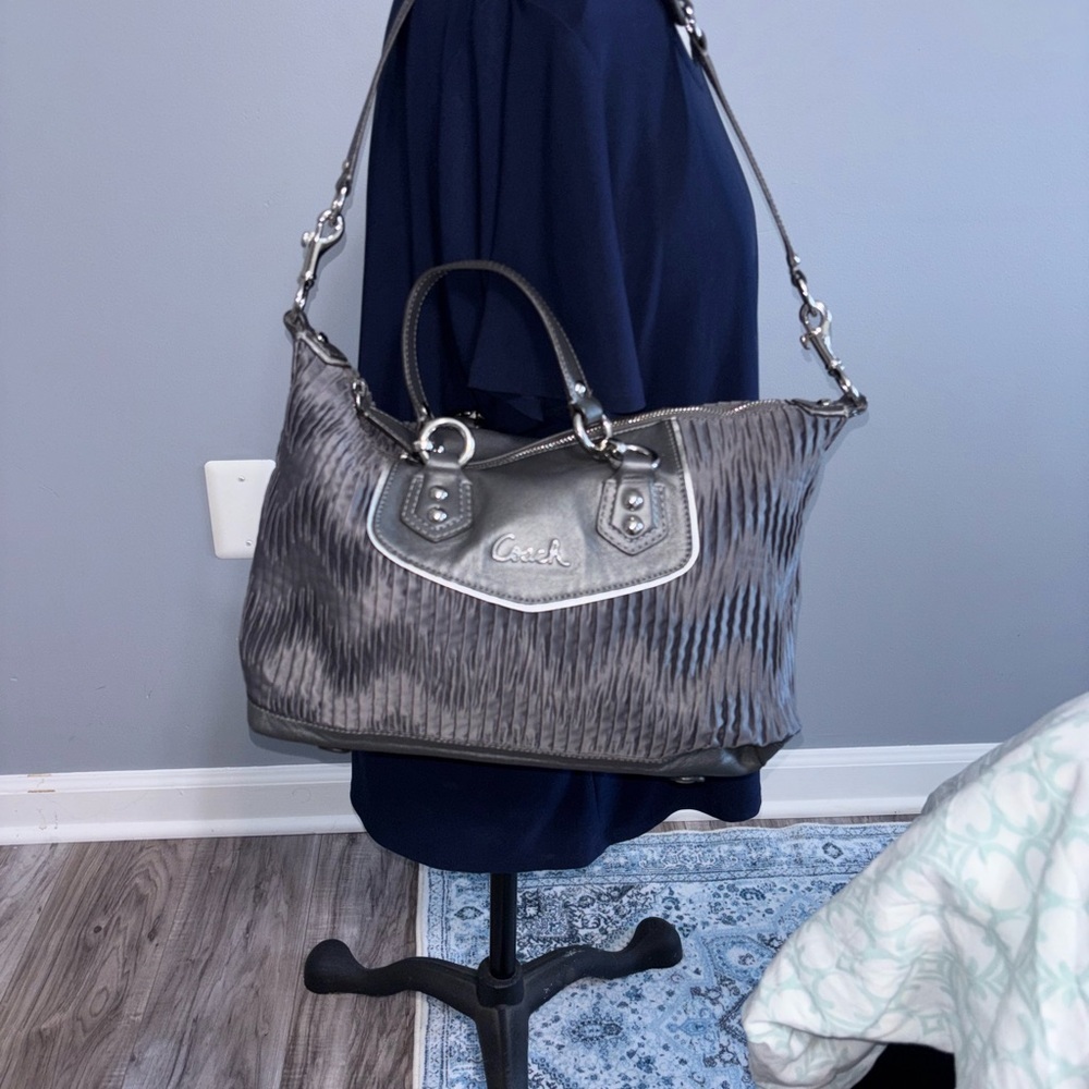 🖤 COACH ASHLEY SATIN SATCHEL — METALLIC GUNMETAL